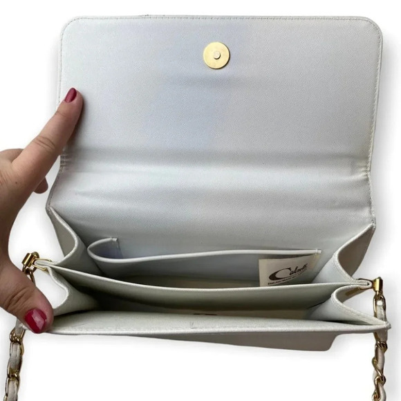 Cabrelli Vintage White Shoulder Bag with Chain Strap - Picture 4 of 10